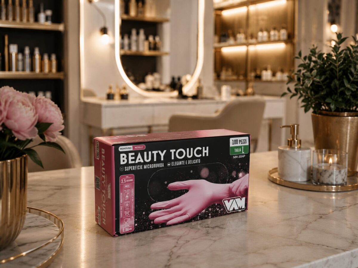 Beauty Touch : le nouveau gant en nitrile rose conçu pour les secteurs de la beauté et des professionnels